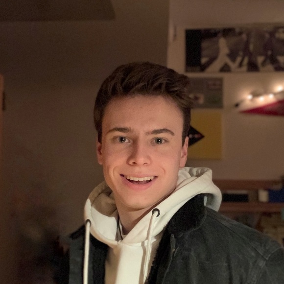 Meet your Posher, Matthew - Picture 1 of 1